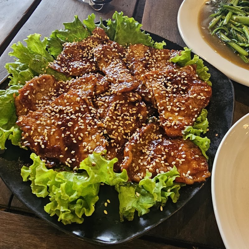 Tin Tin Pizza: family restaurant & vietnamese food & vegetarian food - Tin Tin Pizza: family restaurant & vietnamese food & vegetarian food tổ 4 ấp ông lang, xã cửa dương, phú quốc , kiên giang, Ông Lang, Phú Quốc, An Giang 922221, Vietnam