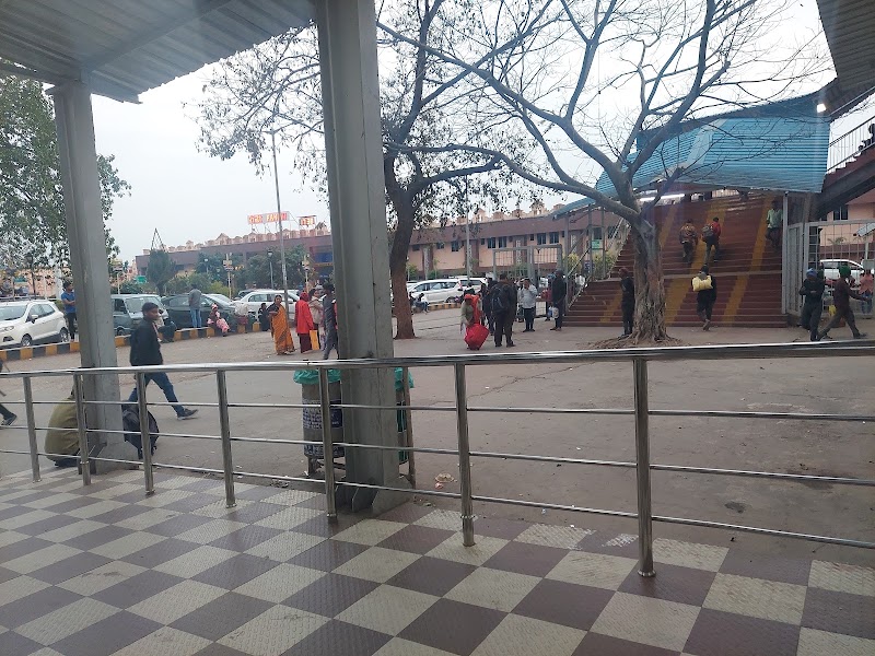 Near Ranchi railway station - Near Ranchi railway station, Ashok Kunj, Shyamali Colony, Doranda, Ranchi, Jharkhand 834002, India