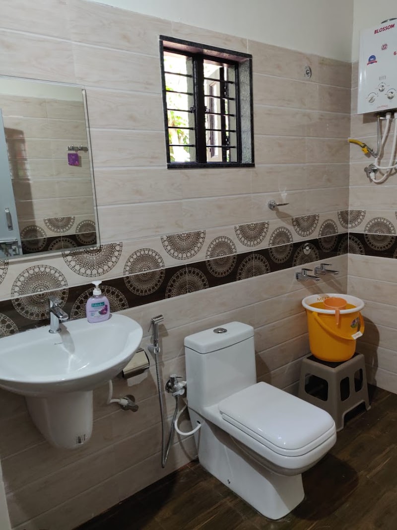 Hillcrest home stay - Hillcrest home stay, Thippanahalli Estate Rd, Aralaguppe, Karnataka 577131, India