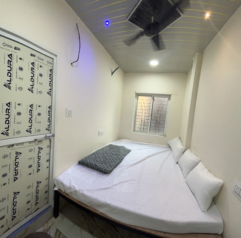 Hotel Winter - Hotel Winter, 100-101/1, Mahakal Marg, near Mahakal mandir, Kot Mohalla, Jaisinghpura, Ujjain, Madhya Pradesh 456006, India