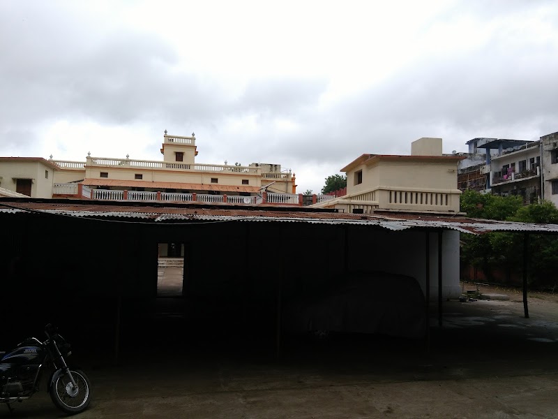 Vishva Hindu Parishad - Vishva Hindu Parishad, Kesar Bhawan, 27, Panna Lal Rd, Darbhanga Colony, George Town, Prayagraj, Uttar Pradesh 211002, India