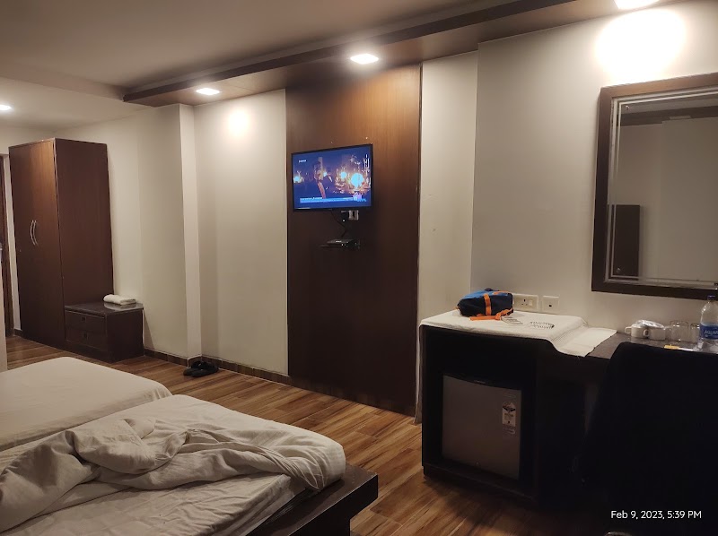 The Supreme Hotel - The Supreme Hotel, Beach Road, Coastal Battery Rd, near Naval, Collector Office, Down, Maharani Peta, Visakhapatnam, Andhra Pradesh 530002, India