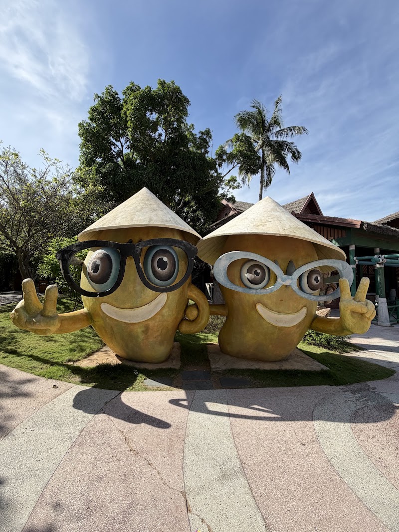 Aquatopia Water Park - Aquatopia Water Park An Thới - Hòn Thơm, An Thới, Phú Quốc, An Giang, Vietnam