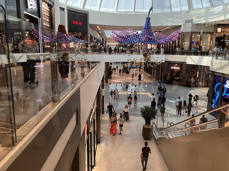 Dubai Hills Mall - Dubai Hills Mall, Al Khail Rd - Hadaeq Sheikh Mohammed Bin Rashid - Dubai - United Arab Emirates