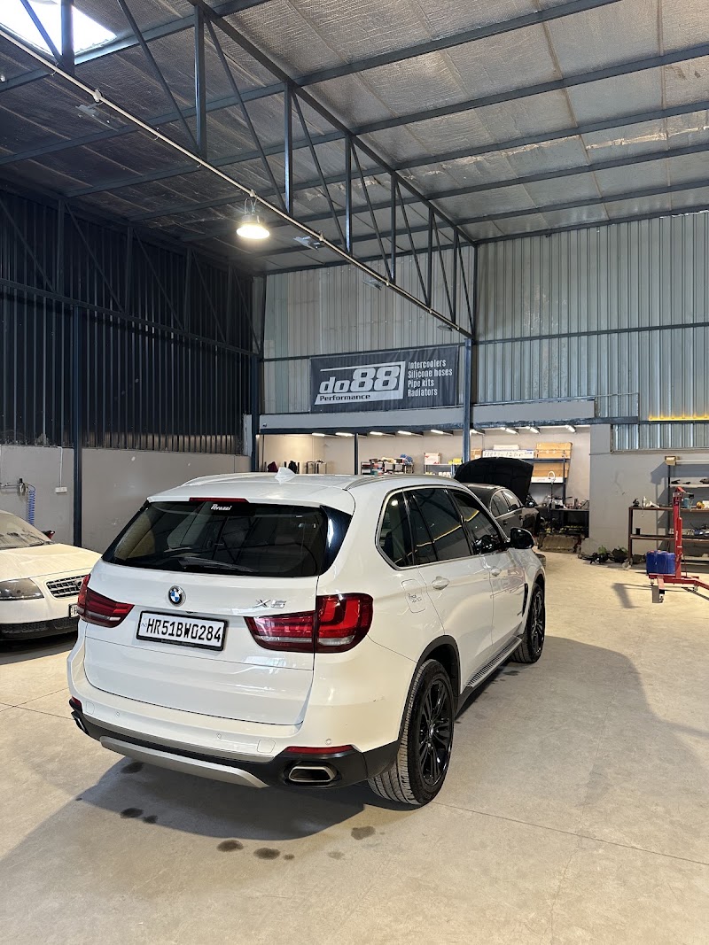 The Lab - The Lab C4GW+27H, Faridabad Rd, Baliawas, Bandhwari, Haryana 122101, India