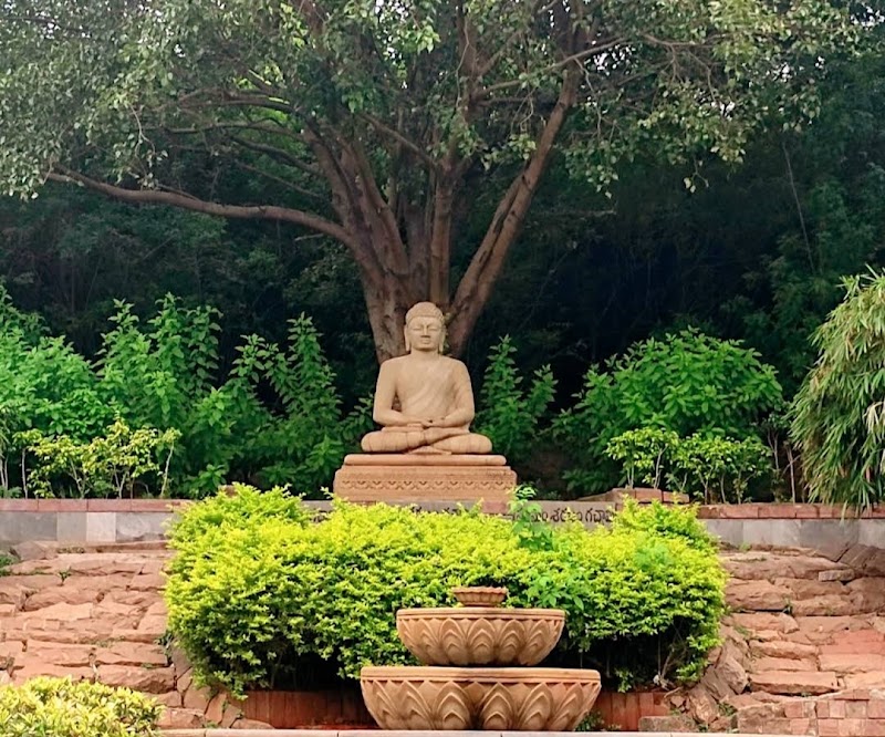 Thotlakonda Buddhist Monastery - Thotlakonda Buddhist Monastery, RCH5+CM3, Kapuluppada, Andhra Pradesh 531163, India