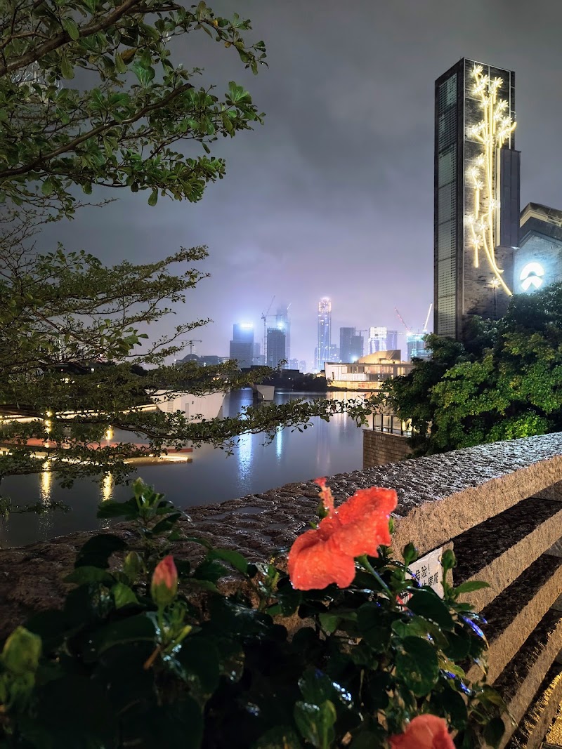 Oct Harbour - Oct Harbour No.2008 Binhai Avenue, The, 沙河西路南山区深圳市广东省 China, 518053