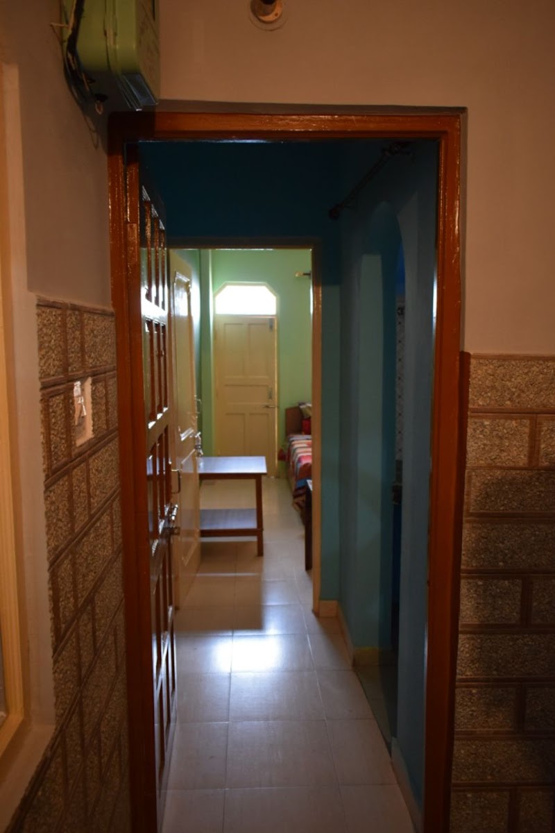 Hill View Home Stay - Hill View Home Stay, Fruit Mandi Bhattakufer Shimla 6, Ranjeet Nagar, Bhattakufer, Shimla, Himachal Pradesh 171006, India