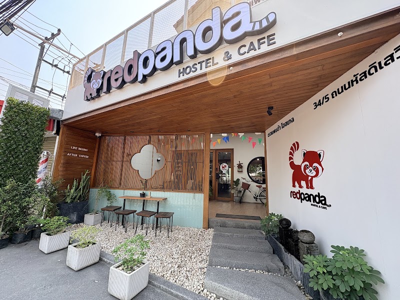 Red Panda Hostel & Cafe - Red Panda Hostel & Cafe 34/5 Hussadhisawee Rd, Tambon Si Phum, Amphoe Mueang Chiang Mai, Chang Wat Chiang Mai 50200, Thailand
