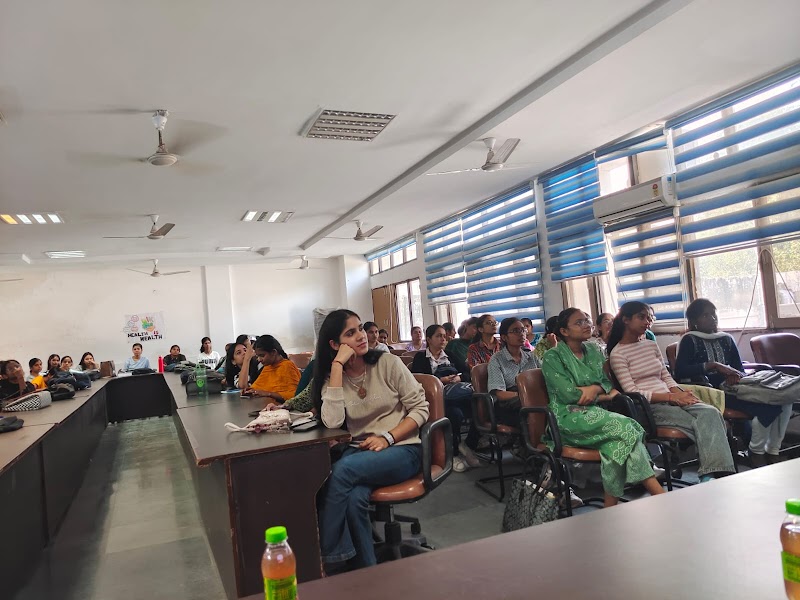 Competition Guru Panchkula- Best Bank, SSC, Police, HSSC, CET, HTET, UGC NET, CUET, Railway Coaching in Panchkula - Competition Guru Panchkula- Best Bank, SSC, Police, HSSC, CET, HTET, UGC NET, CUET, Railway Coaching in Panchkula SCO 38, First Floor, Sector 11,, Sector 11, Panchkula, Haryana 134112, India
