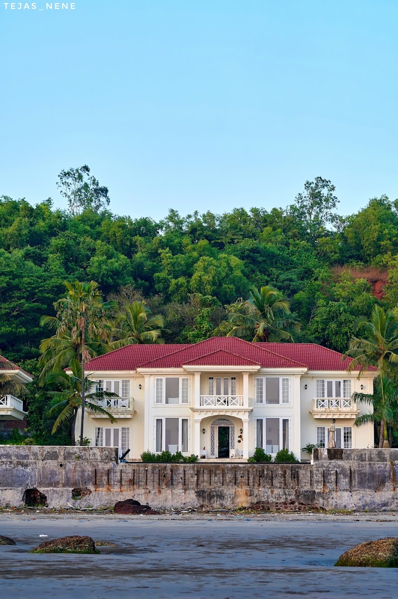 Quegdevelim Beach - Quegdevelim Beach Mandovi River, FRW4+9MQ, Reis Magos, Goa 403001, India