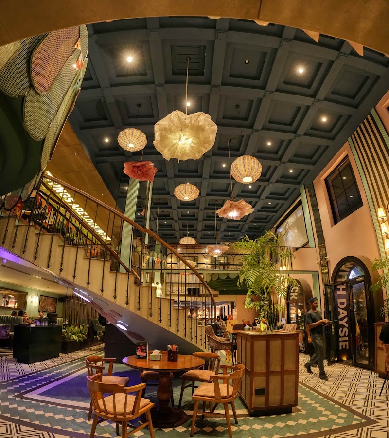 Daysie (MG Road) : All Day Casual Bar - Daysie (MG Road) : All Day Casual Bar Ground Floor, No. 18, Ramanashree Arcade, Mahatma Gandhi Rd, Craig Park Layout, Ashok Nagar, Bengaluru, Karnataka 560001, India