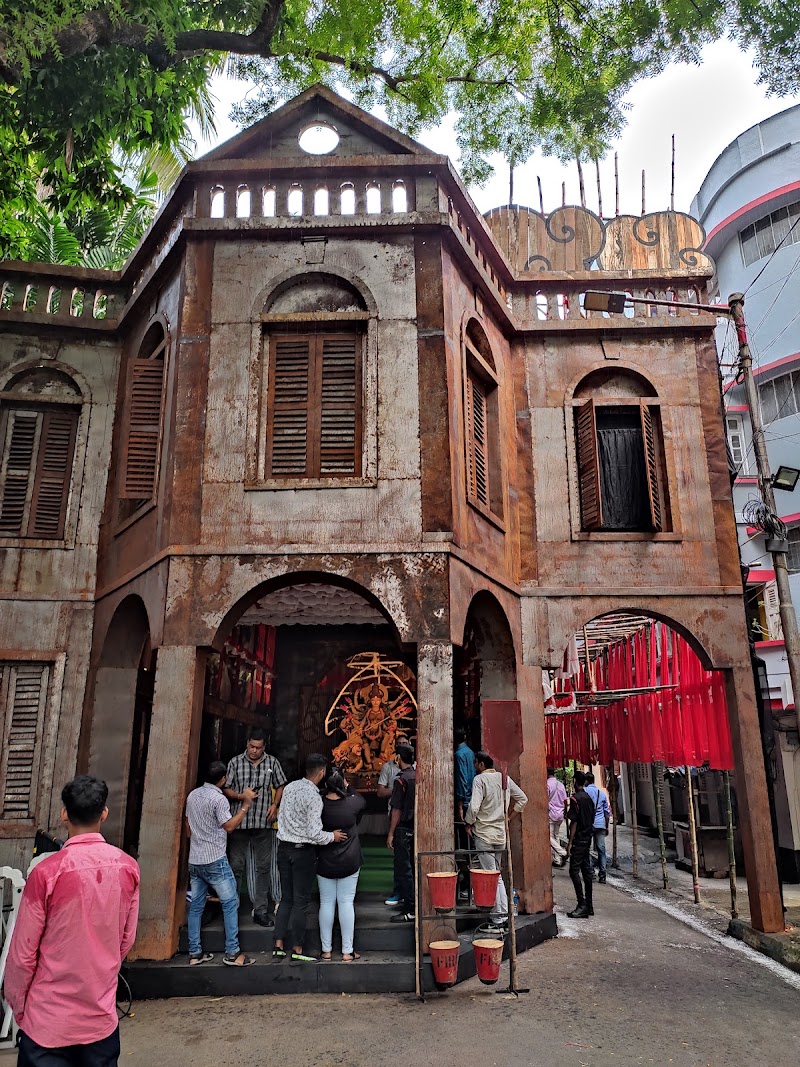 Hindusthan Park Durga Puja - Hindusthan Park Durga Puja, 55 B, opposite of Basanti Devi College, Golpark, Hindustan Park, Gariahat, Kolkata, West Bengal 700029, India