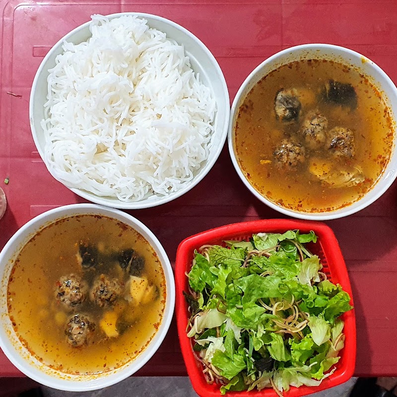 Bún ốc cô Huê - Bún ốc cô Huê 26 P. Đặng Dung, Ba Đình, Hà Nội, Vietnam