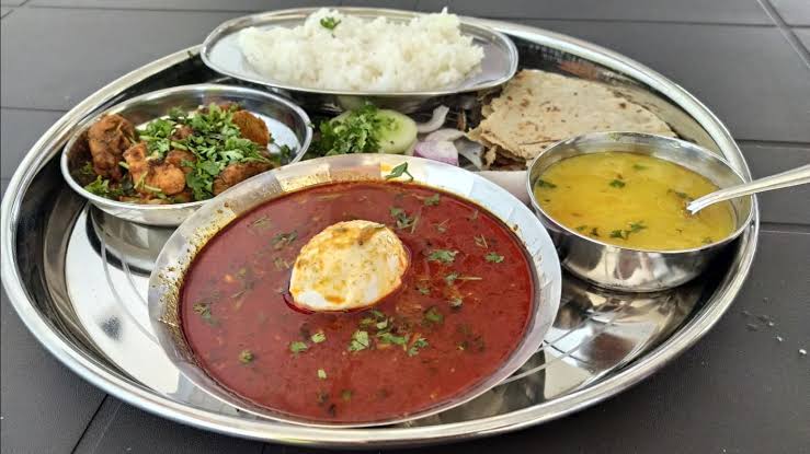 LAKSHMI FAMILY FOOD RESTAURANT - LAKSHMI FAMILY FOOD RESTAURANT Shop No 1, Bavnadi, Near Z P School Niwali Mumbai Goa Highway Road, Fata, near Pali, Ratnagiri, Niwali, Maharashtra 415639, India