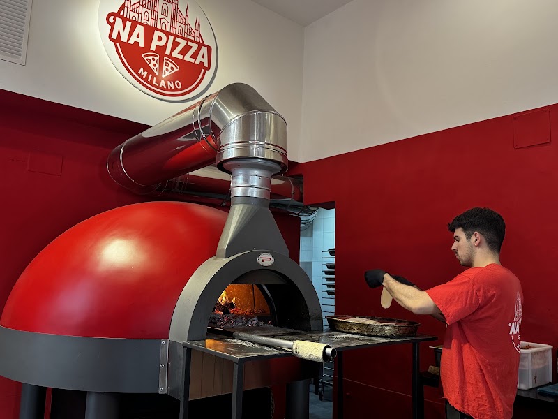 'Na Pizza Milano - 'Na Pizza Milano, C. Claudio Marcelo, 9, Centro, 14002 Córdoba, Spain