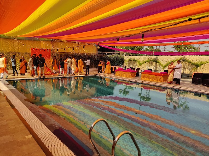 THE GRAND PARAMPARA GARDEN - THE GRAND PARAMPARA GARDEN, PTS Mana, Chowk, Dharampura Rd, Raipur, Chhattisgarh 492101, India