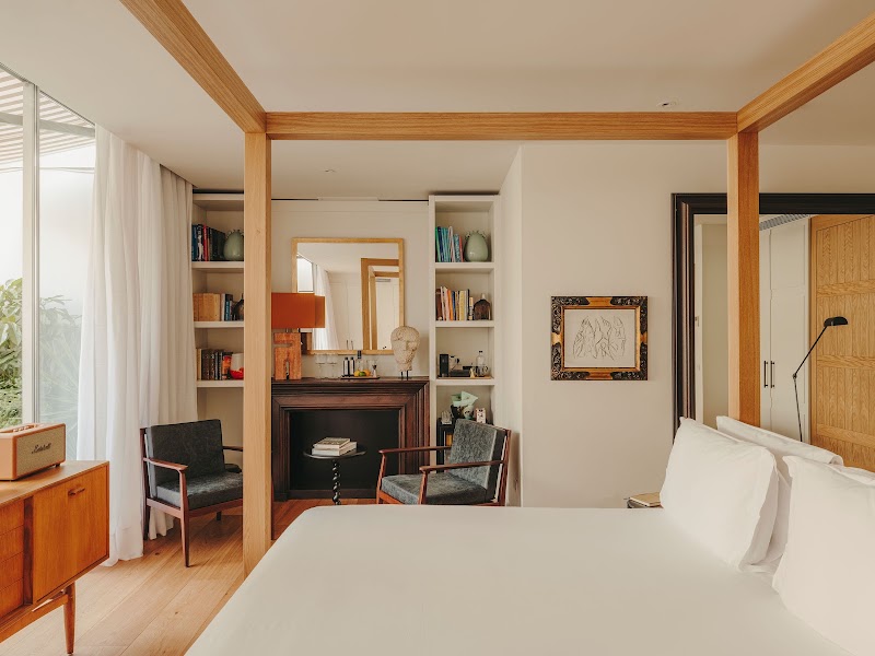 Hotel Pulitzer - Hotel Pulitzer Carrer de Bergara, 8, Eixample, 08002 Barcelona, Spain