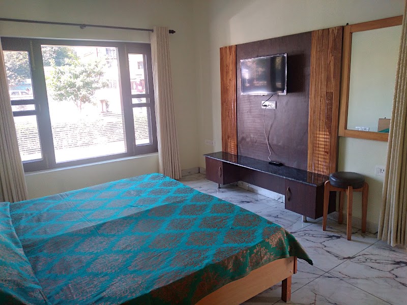 Tourist Rest House Tanakpur (Kumaun Mandal Vikas Nigam Limited) - Tourist Rest House Tanakpur (Kumaun Mandal Vikas Nigam Limited) sports stadium, NH 9, near, Tanakpur, Uttarakhand 262309, India
