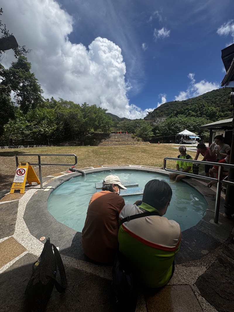 Sulfur Springs Valley feet pool