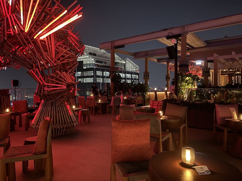 Sato San Rooftop Bar - Sato San Rooftop Bar, 111 Thanon Ratchadamri, Khwaeng Lumphini, Pathum Wan, Krung Thep Maha Nakhon 10330, Thailand