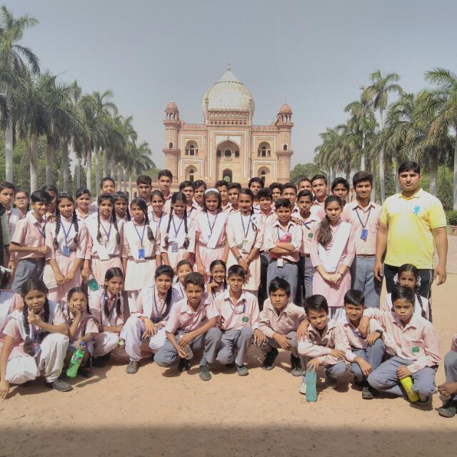 N.P. Co. Ed. Sr. Secondary School Havlock Square - N.P. Co. Ed. Sr. Secondary School Havlock Square, 64/1A, Kali Bari Ln, behind Ram Manohar Lohia Hospital, Kali Bari Lane, Type III, President's Estate, New Delhi, Delhi 110001, India