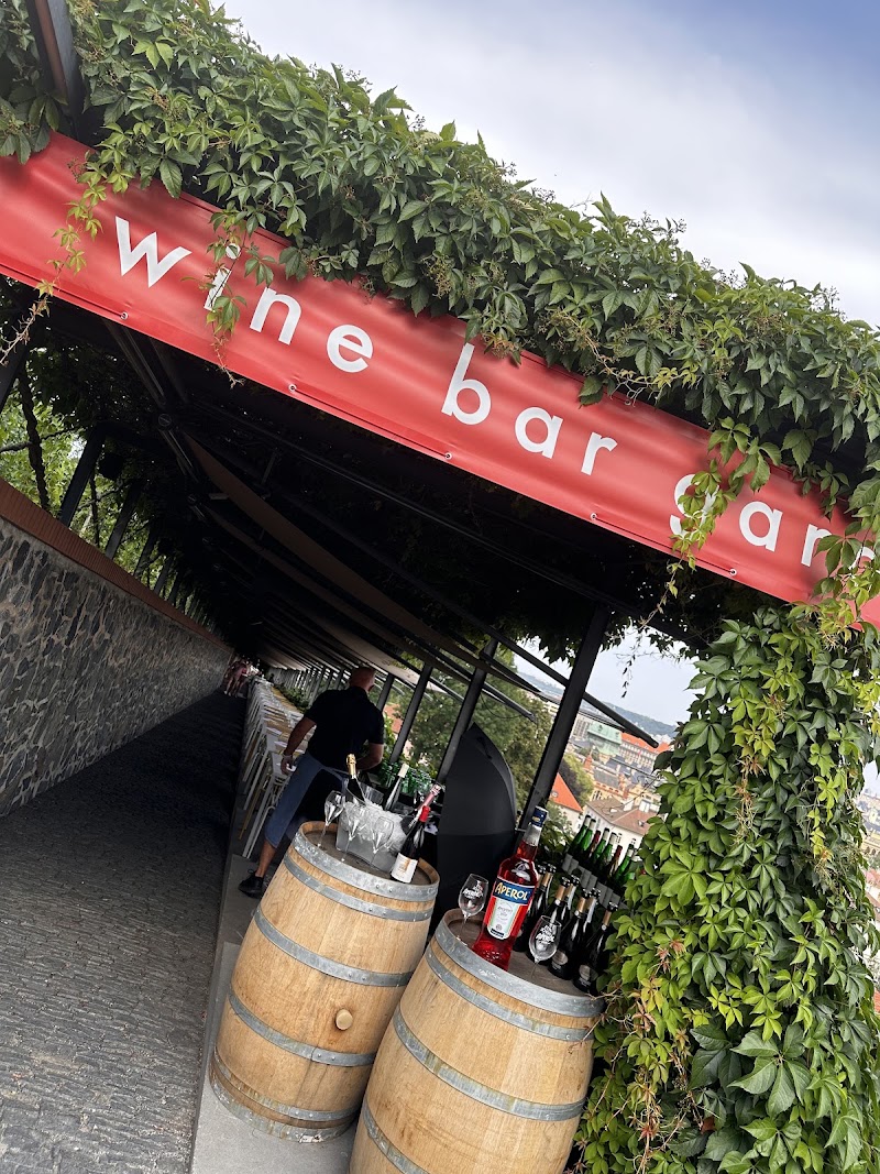 Wine Bar Villa Richter - Wine Bar Villa Richter, Staré zámecké schody 8, 119 00 Praha 1-Hradčany, Czechia