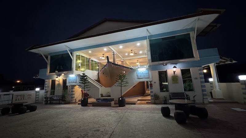 Kapal Seaview Homestay - Kapal Seaview Homestay, T116, Taman Sura Jati, 23000 Kuala Dungun, Terengganu, Malaysia