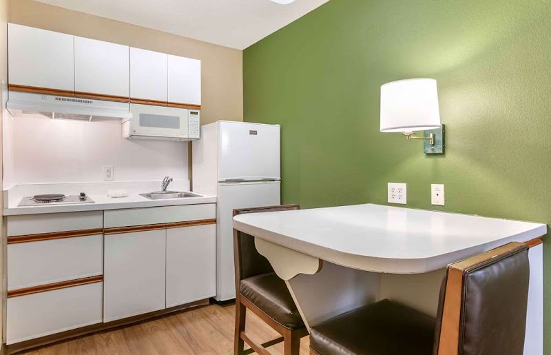 Extended Stay America Select Suites- Phoenix - Mesa - West - Extended Stay America Select Suites- Phoenix - Mesa - West, 1920 W Isabella Ave, Mesa, AZ 85202, USA