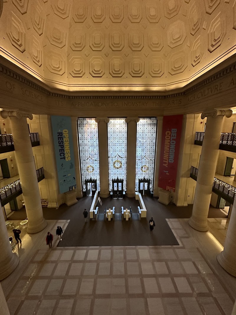 Massachusetts Institute of Technology - Massachusetts Institute of Technology, 77 Massachusetts Ave, Cambridge, MA 02139, USA