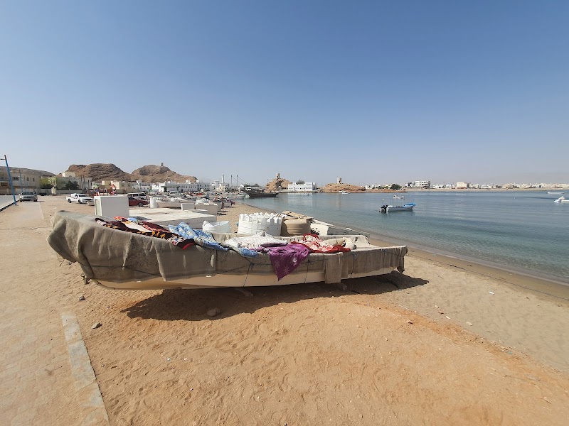 Al Ayjah Lighthouse - Al Ayjah Lighthouse, HG9Q+HVW Al Ayjah Lighthouse, Sur, Oman