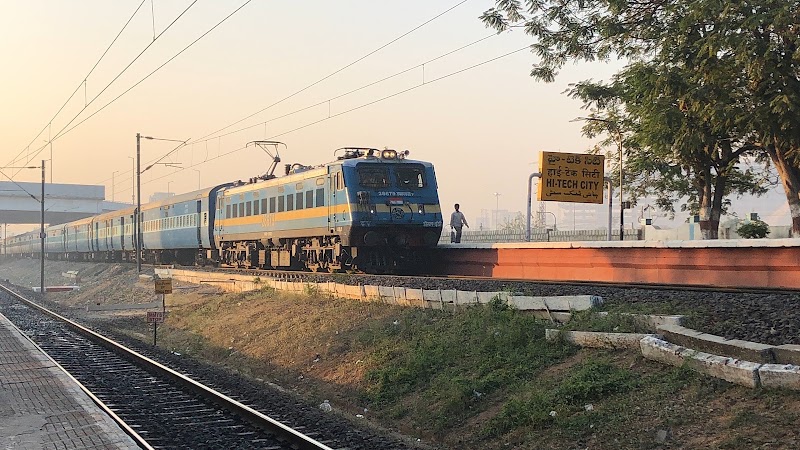 Hi-Tech City - Hi-Tech City, Hitech City station Foot Over Bridge, Izzathnagar, Hyderabad, Telangana 500072, India