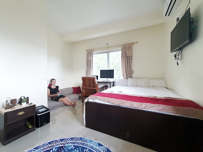 Hotel Brothers Inn & Backpackers Stay - Hotel Brothers Inn & Backpackers Stay Unnamed Road, Pokhara 33700, Nepal