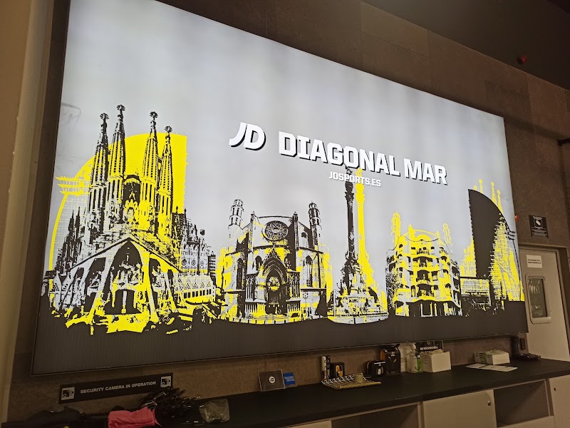 JD Sports - JD Sports, Diagonal Mar SC, Av. Diagonal, 3, Sant Martí, 08019 Barcelona, Spain