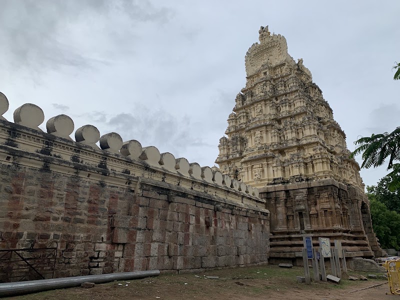Sri Ranganathaswamy Temple - Sri Ranganathaswamy Temple, CMFH+XJ4, Srirangapatna, Karnataka 571438, India