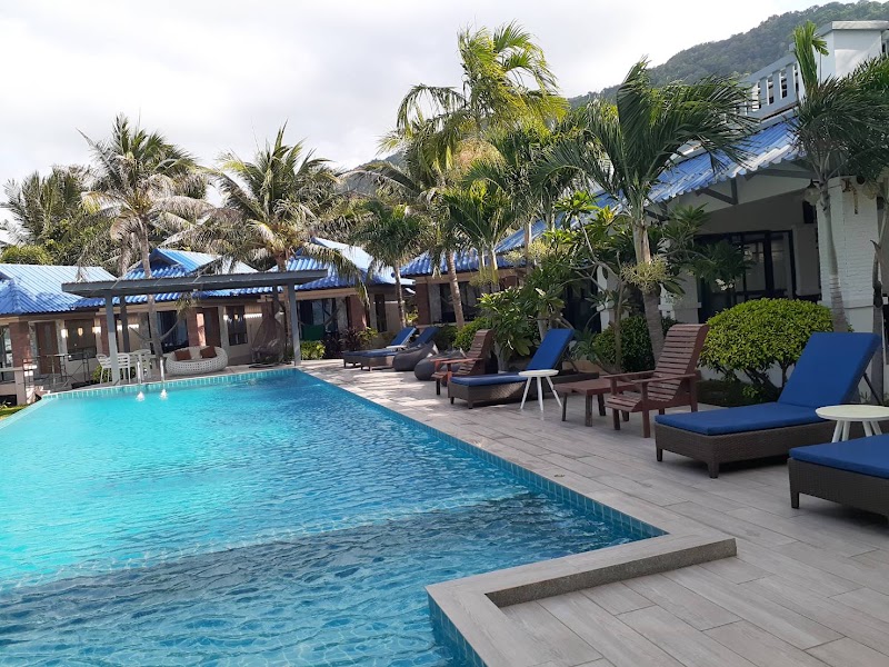 Sunset Beach Villas