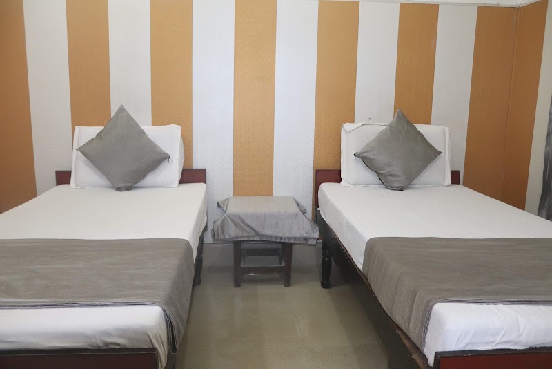 RishikeshStay - RishikeshStay Mahananda Complex, Rishikeshstay, Badrinath Highway, Tapovan, Rishikesh, Jonk, Uttarakhand 249192, India