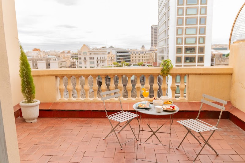 Casa Gràcia - Casa Gràcia Pg. de Gràcia, 116Bis, Gràcia, 08008 Barcelona, Spain