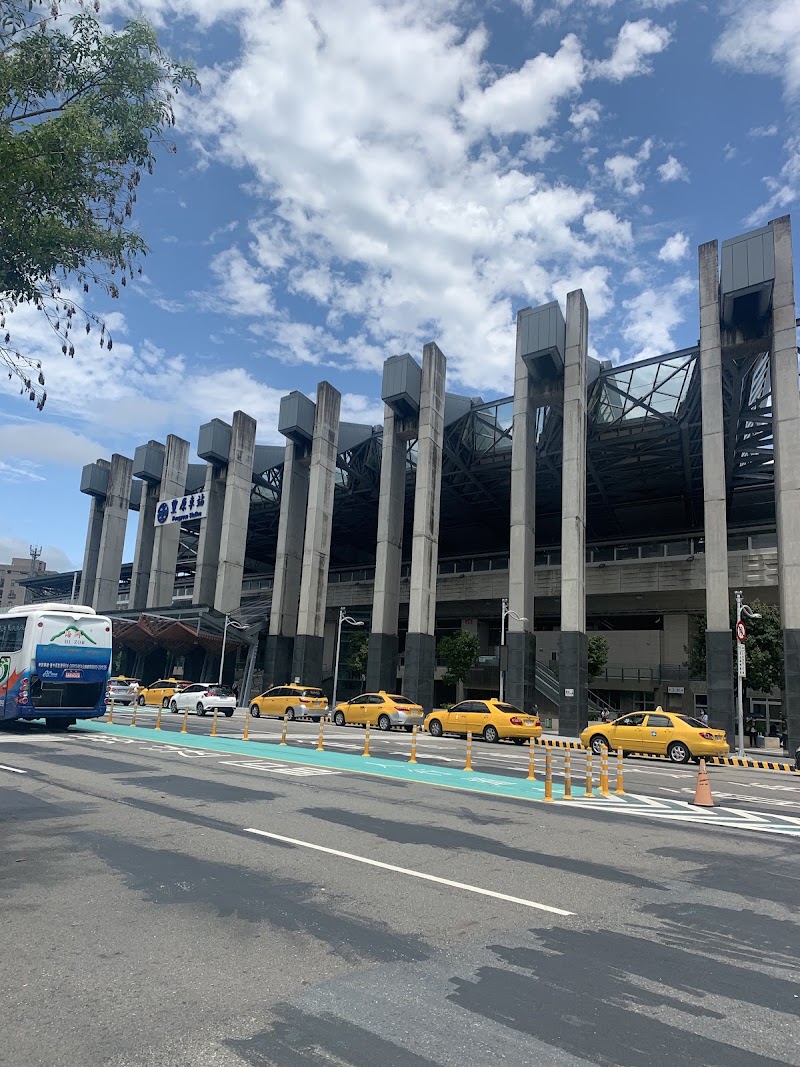 Fengyuan Transit Center - Fengyuan Transit Center, 420, Taiwan, Taichung City, Fengyuan District, Dongren St, 18號號