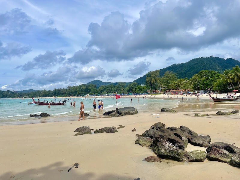 Kata Beach - Kata Beach, R79X+W6J, Soi Pakbang Kata Beach, Tambon Karon, Amphoe Mueang Phuket, Chang Wat Phuket 83100, Thailand