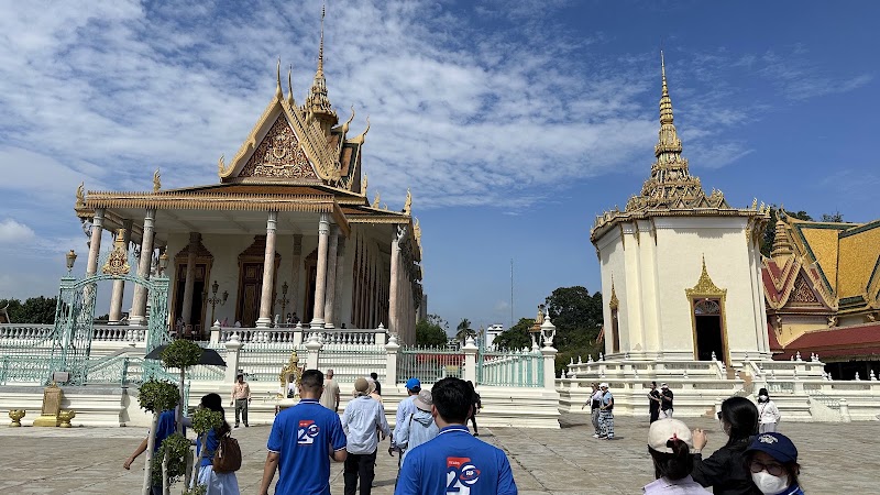Samreth Phiman Temple or Hor Preah Khan - Samreth Phiman Temple or Hor Preah Khan, HW7J+9GJ, Samdach Sothearos Blvd (3), Phnom Penh, Cambodia