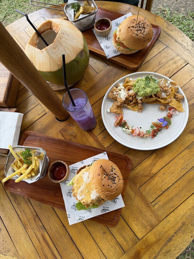 Good Day Resto & Pool Bar - Good Day Resto & Pool Bar, Jl. Raya Sayan Gang Puskesmas 2. Subak Sayan, Kutuh, Kecamatan Ubud, Kabupaten Gianyar, Bali 80571, Indonesia