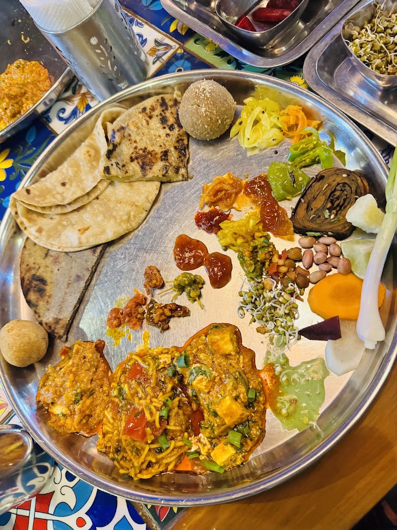 Shree Khodiyar Kathiyawadi Dhaba - Shree Khodiyar Kathiyawadi Dhaba, Shop no, Sarabhai, Chemical Road, 3, Atlantis Ln, near Atlantis Mall, Alkapuri, Vadodara, Gujarat 390023, India
