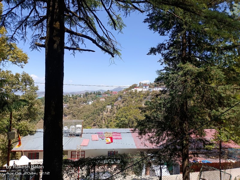 Sheetal Restaurant - Sheetal Restaurant, F362+GP8, Landour bazar Rd, The Mall Road, Mussoorie, Uttarakhand 248179, India