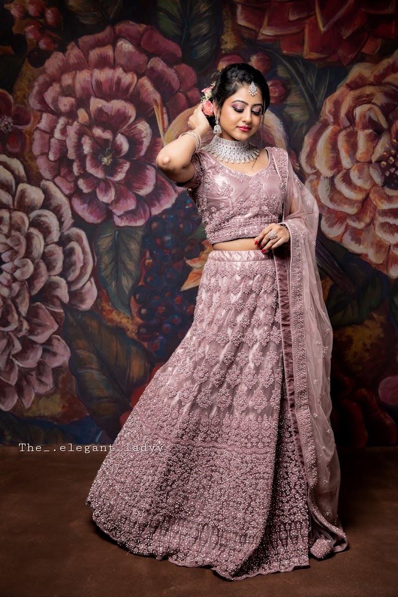 The Elegant Lady - The Elegant Lady 16, Basavaraju building, maramma temple road, Kanakapura Main Rd, Ganigarapalya, Adarsha Layout, thalaghattapura post, Bengaluru, Karnataka 560109, India