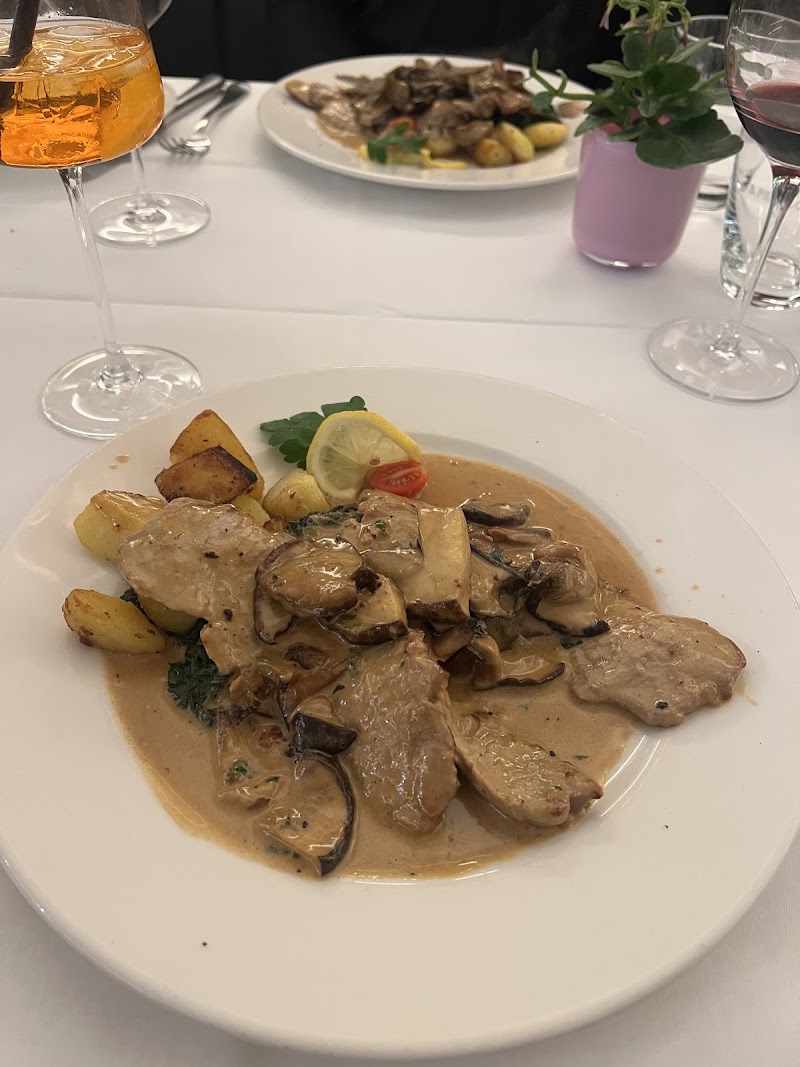 San Carlo Ristorante - San Carlo Ristorante Mahlerstraße 3, 1010 Wien, Austria