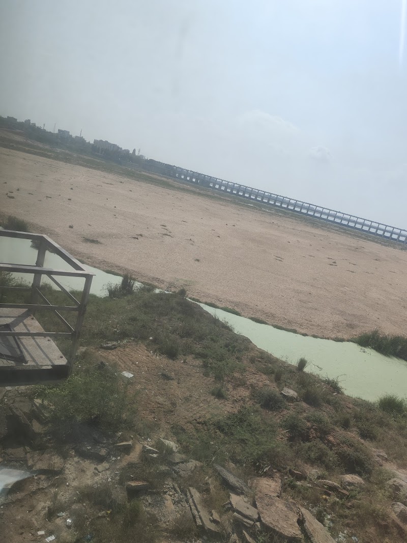 Penna barrage - Penna barrage FX9M+XX9, Pennar River Vaaradhi, Ranganaykulapet, Nellore, Andhra Pradesh 524001, India