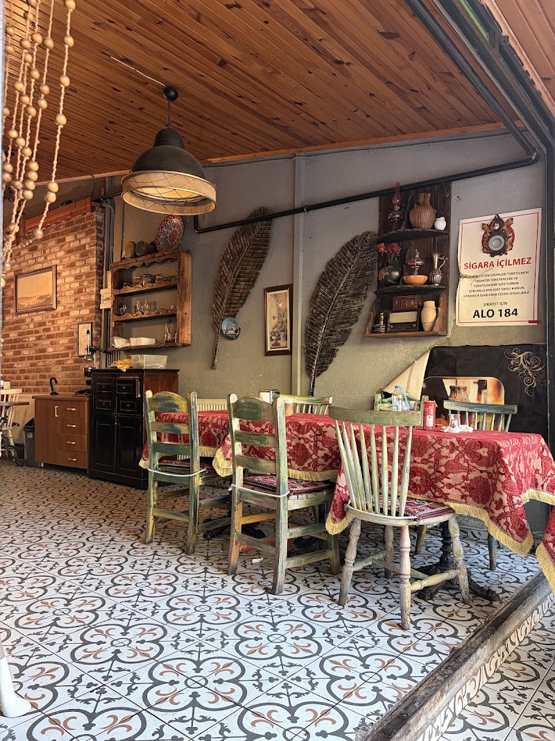Old Balat Cafe & kitchen - Old Balat Cafe & kitchen, Balat, Vodina Cd. No:56, 34087 Fatih/İstanbul, Türkiye