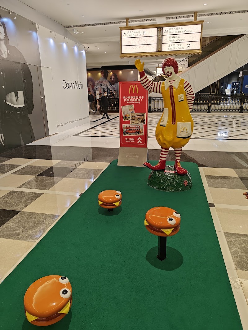 McDonald's at The Londoner Macao - McDonald's at The Londoner Macao MacaoEstr. do Istmo, 2號樓2212鋪倫敦人