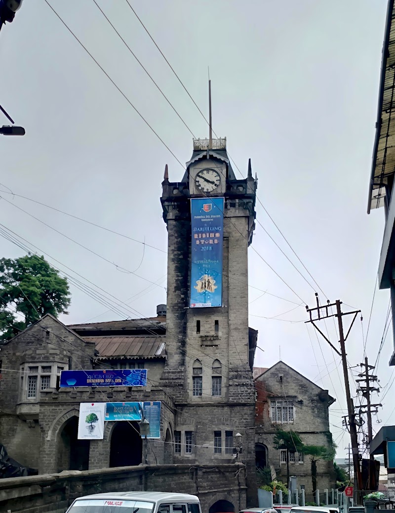 Darjeeling Clock Tower - Darjeeling Clock Tower 5, Laden la Rd, Chauk Bazaar, Darjeeling, West Bengal 734101, India